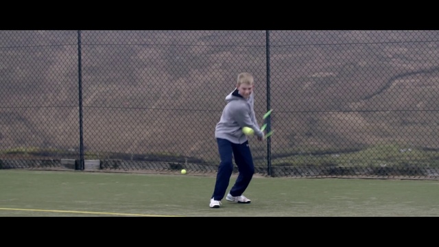 Video Reference: Sports, Sports equipment, Ball game, Sport venue, Player, Racket, Net, Putter, Golf club, Tennis Equipment