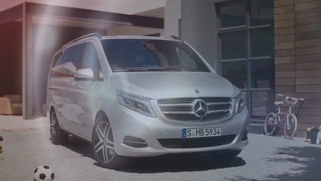 Video Reference: car, motor vehicle, vehicle, land vehicle, transport, mercedes benz, mode of transport, automotive design, alloy wheel, bumper