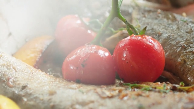 Video Reference: Food, Dish, Cuisine, Tomato, Produce, Fruit, Plant, Ingredient, Solanum, Vegan nutrition