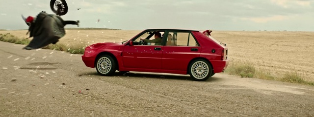 Video Reference: Land vehicle, Vehicle, Car, Compact car, Sedan, Lancia delta, Rim, Coupé, Hatchback, Family car