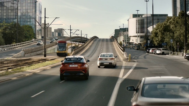Video Reference: Vehicle, Road, Highway, Car, Mode of transport, Lane, Traffic, Freeway, Infrastructure, Thoroughfare