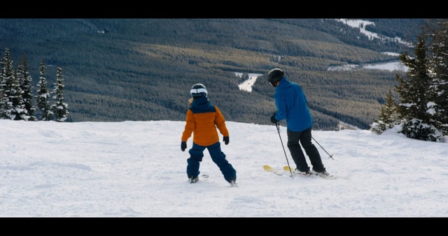 Video Reference: Snow, Ski, Winter, Skiing, Ski Equipment, Winter sport, Recreation, Fun, Piste, Sports equipment, Person