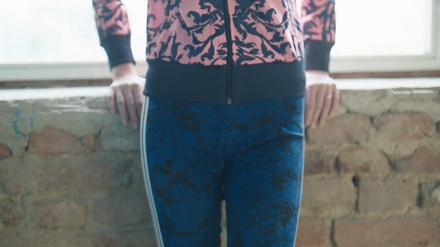 Video Reference: jean, trouser, garment, apparel, clothing, jeans, denim