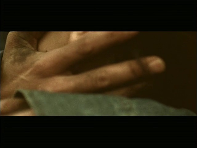 Video Reference: Finger, Hand, Arm, Skin, Close-up, Joint, Brown, Leg, Nose, Mouth