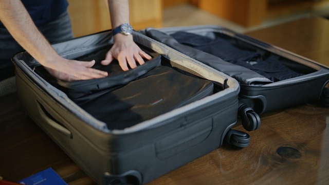 Video Reference: Suitcase, Baggage, Hand luggage, Luggage and bags, Bag