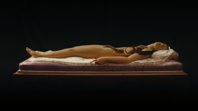 Video Reference: Sculpture, Photography, Human body, Leg, Art model, Art, Muscle, Furniture, Flesh