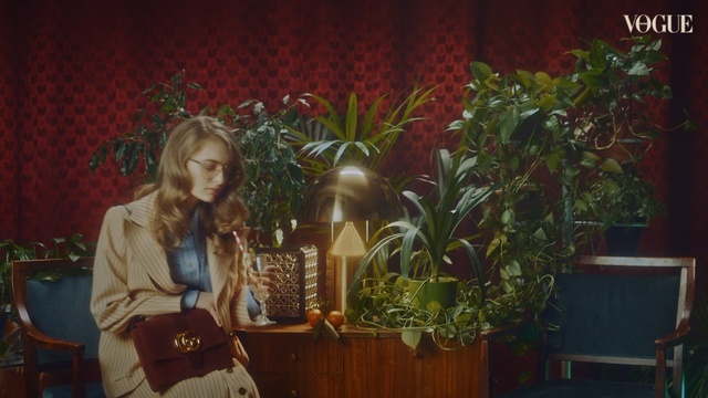 Video Reference: Houseplant, Plant, Adaptation, Flower, Smile, Fawn, Floral design, Person