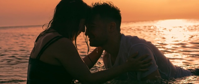 Video Reference: photograph, sea, romance, photography, fun, sky, sunlight, love, girl, interaction, Person