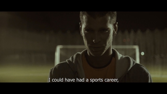 Video Reference: Screenshot, Digital compositing, Human, Movie, Darkness, Photography, Flash photography, Photo caption, Fictional character, Midnight