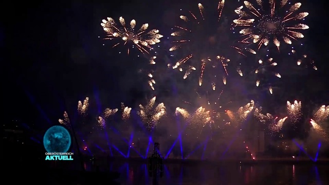 Video Reference: Fireworks, New Years Day, Fête, Event, Midnight, Night, Festival, New years eve, Sky, New year
