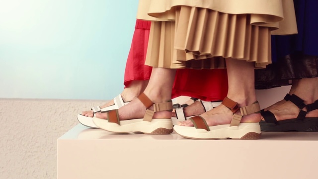 Video Reference: Footwear, Red, Shoe, Human leg, Leg, Pink, Sandal, High heels, Ankle, Beige