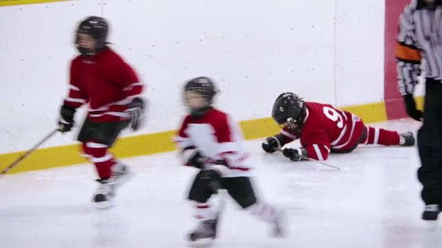 Video Reference: Player, College ice hockey, Hockey pants, Ice hockey position, Sports, Sports gear, Hockey protective equipment, Ice hockey, Tournament, Sports equipment, Person