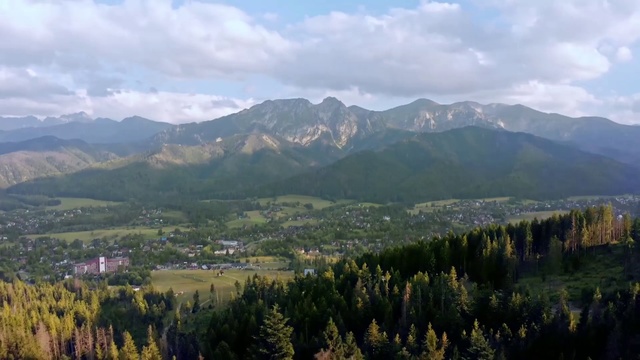 Video Reference: Mountainous landforms, Mountain, Highland, Mountain range, Wilderness, Nature, Ridge, Hill station, Hill, Sky