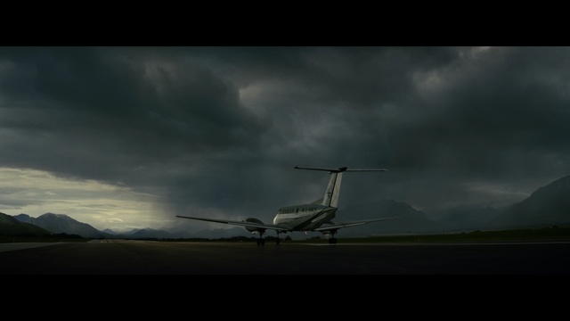Video Reference: Nature, Sky, Aviation, Vehicle, Aircraft, Cloud, Atmosphere, Flight, Air travel, Darkness