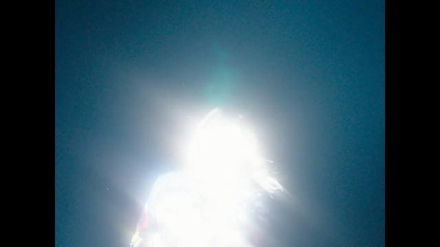 Video Reference: Sky, Daytime, Atmosphere, Blue, Light, Atmospheric phenomenon, Sunlight, Lens flare, Astronomical object, Calm