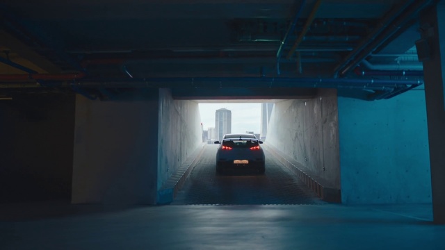 Video Reference: Blue, Mode of transport, Road, Infrastructure, Automotive lighting, Automotive design, Car, Vehicle, Architecture, Nonbuilding structure