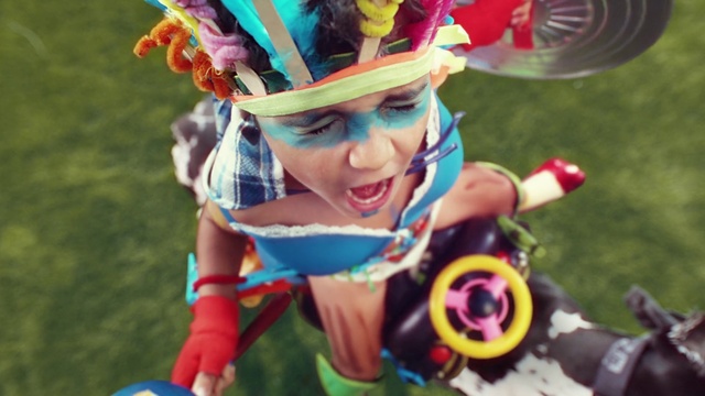 Video Reference: Action figure, Figurine, Cool, Fun, Fictional character, Toy, Play