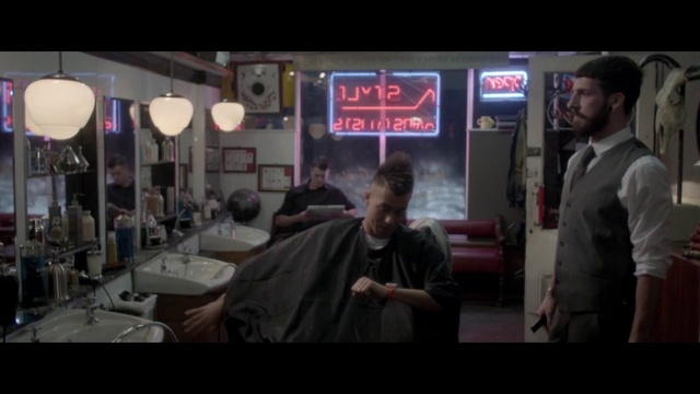 Video Reference: Movie, Fun, Screenshot, Room, Fictional character, Crowd, Photography, Pc game, Darkness, Barber