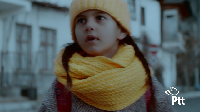 Video Reference: yellow, human hair color, girl, eye, knitting, fur, portrait photography, neck, portrait, Person