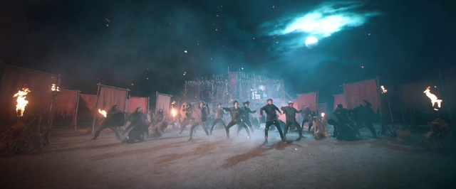 Video Reference: Darkness, Night, Event, Crowd, Midnight, Fictional character, Screenshot