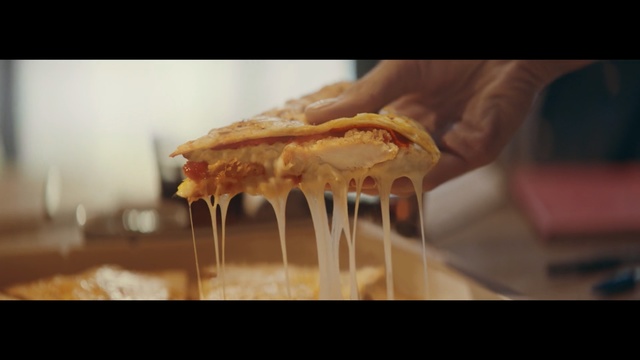 Video Reference: Food, Cuisine, Dish, Hand, Ingredient, Junk food, Fast food, American food, Mediterranean food