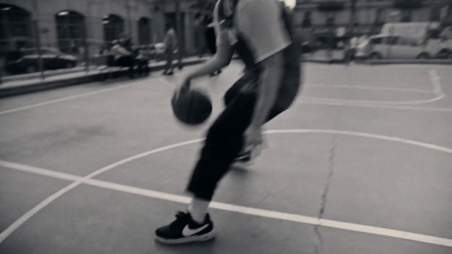 Video Reference: Snapshot, Physical fitness, Freestyle football, Standing, Sports, Photography, Street stunts, Weights, Lunge, Footwear