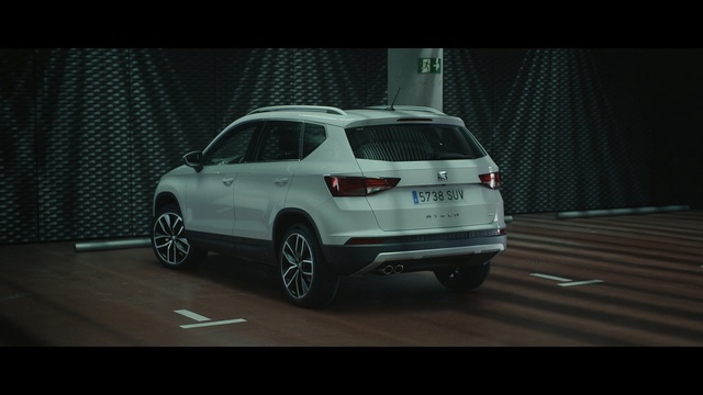 Video Reference: Land vehicle, Vehicle, Car, Automotive design, Compact sport utility vehicle, Automotive tire, Motor vehicle, Mini SUV, Rim, Sport utility vehicle