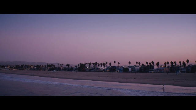 Video Reference: Sky, Horizon, Dusk, Evening, Atmospheric phenomenon, Morning, Cloud, Atmosphere, Purple, Dawn