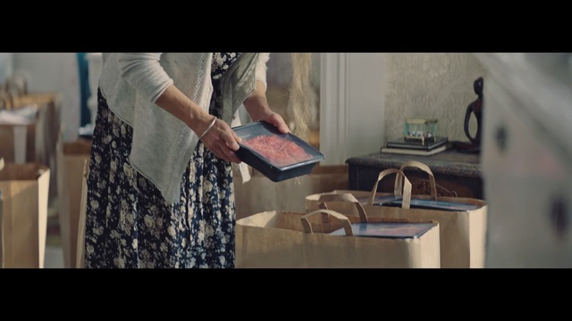 Video Reference: Table, Snapshot, Arm, Leg, Furniture, Hand, Human body, Room, Floor, Flooring