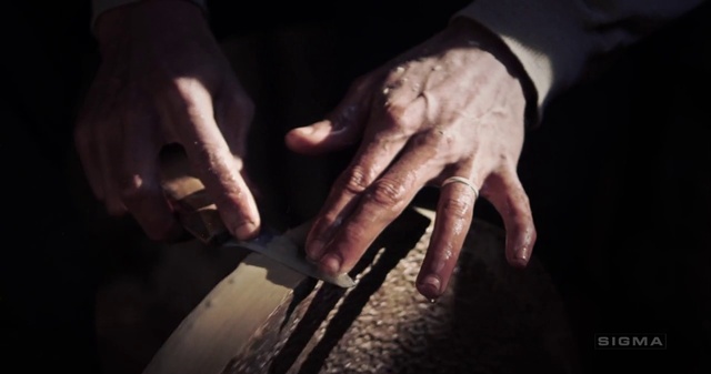 Video Reference: Hand, Finger, Skin, Nail, Human, Arm, Flesh, Photography, Thumb, Wrist