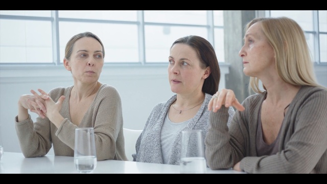 Video Reference: Skin, Conversation, Sitting, Fun, Human, Interaction, Mouth, White-collar worker, Neck, Gesture, Person