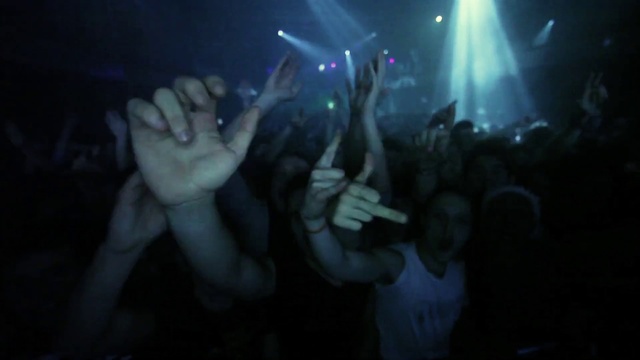 Video Reference: Performance, Darkness, Hand, Event, Nightclub, Crowd, Sky, Music venue, Fun, Magenta