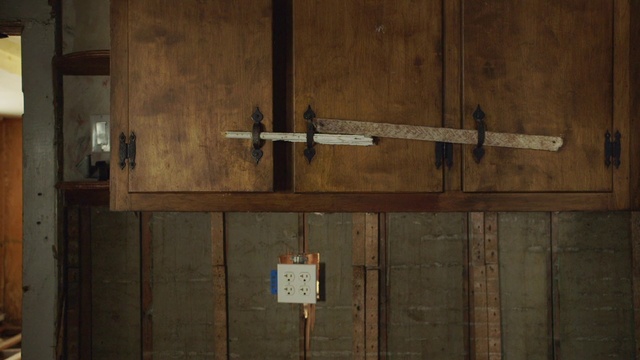 Video Reference: Wood, Hardwood, Wood stain, Design, Plywood, Lumber, Furniture