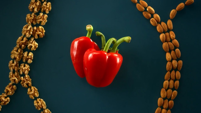 Video Reference: Natural foods, Bell peppers and chili peppers, Still life photography, Bell pepper, Plant, Capsicum, Chili pepper, Local food, Food, Vegetable, Person