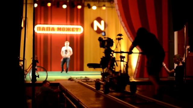 Video Reference: stage, entertainment, lighting, performance, audio, performance art, musical instrument accessory, darkness, performing arts