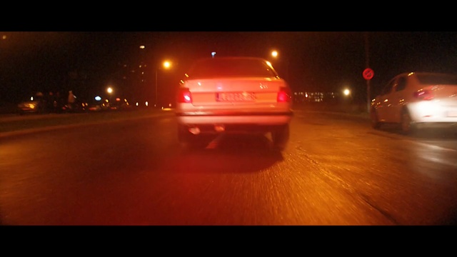 Video Reference: Mode of transport, Vehicle, Car, Light, Automotive lighting, Lighting, Night, Automotive exterior, Road, Street light