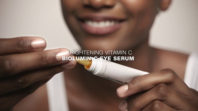 Video Reference: Skin, Lip, Tobacco products, Nail, Smoking, Hand, Tobacco, Finger, Cigarette, Smoking cessation