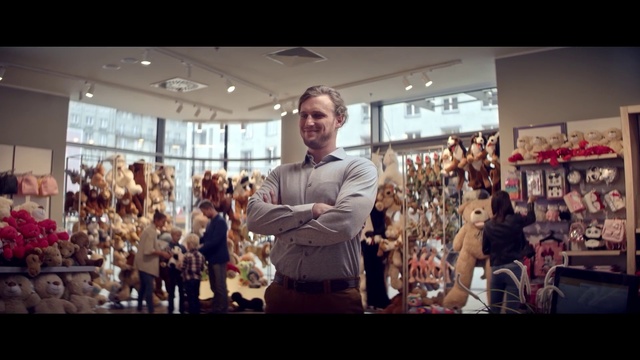 Video Reference: People, Facial expression, Crowd, Snapshot, Fun, Fashion, Event, Audience, Human, Muscle