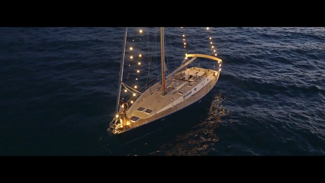 Video Reference: Vehicle, Boat, Yacht, Watercraft, Water transportation, Luxury yacht, Naval architecture, Ship, Calm, Sailing