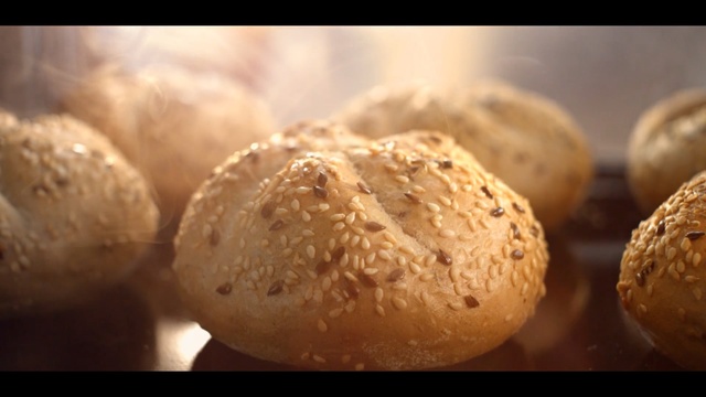 Video Reference: Food, Dish, Cuisine, Bread, Gluten, Ingredient, Bun, Cheese bun, Baking, Baked goods, Person, Male