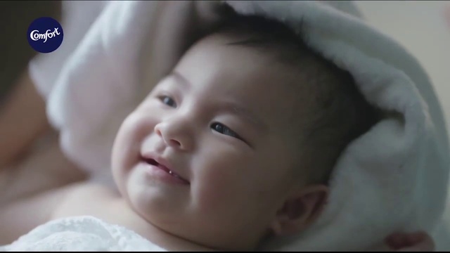 Video Reference: Baby, Child, Face, Skin, Nose, Cheek, Facial expression, Eyebrow, Head, Beauty