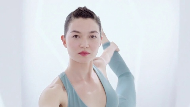 Video Reference: Face, Skin, Hair, Shoulder, Neck, Chin, Head, Cheek, Forehead, Beauty