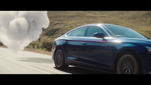 Video Reference: Land vehicle, Vehicle, Car, Automotive design, Mid-size car, Luxury vehicle, Personal luxury car, Family car, Sedan, Executive car