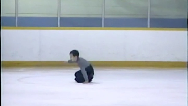 Video Reference: Sports, Ice skating, Skating, Ice skate, Recreation, Snapshot, Ice rink, Fun, Individual sports, Figure skating, Person