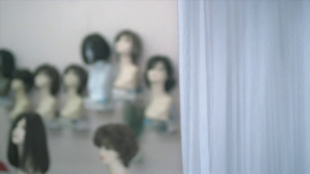 Video Reference: Photograph, Snapshot, Physical fitness, Room, Fun, Photography, Black hair, Long hair