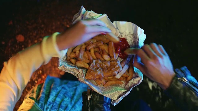 Video Reference: Junk food, Food, Dish, Hand, Cuisine, Street food, Fast food, Snack, Finger food, Side dish