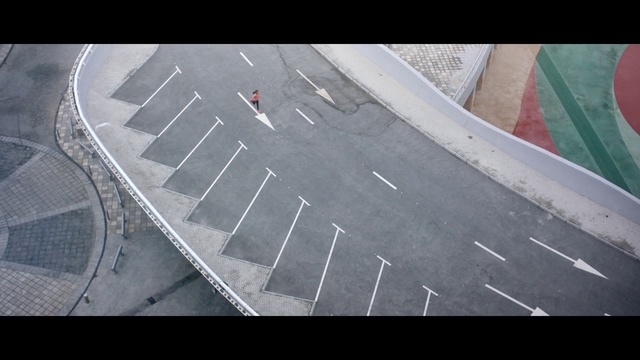 Video Reference: Asphalt, Road, Infrastructure, Intersection, Lane, Road surface, Thoroughfare, Street
