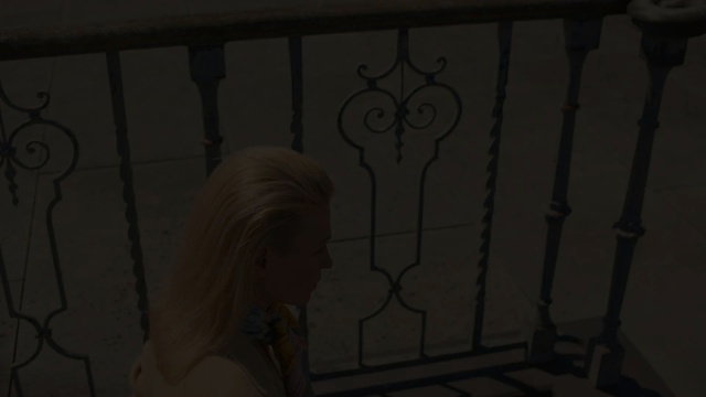 Video Reference: darkness, light, wall, lighting, girl, window, screenshot