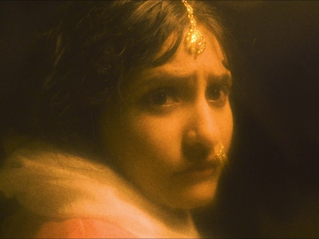 Video Reference: Face, Hair, Nose, Head, Portrait, Chin, Forehead, Lip, Eyebrow, Beauty