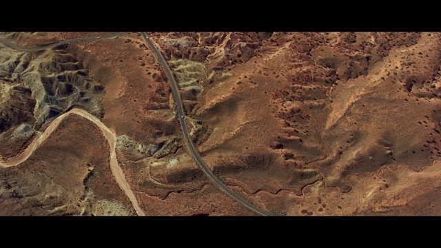 Video Reference: soil, rock, organism, geology, landscape, wildlife, sand, ecoregion, fault, screenshot